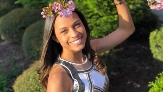 Le mandó un mensaje de texto a su papá muerto y recibió una increíble respuesta