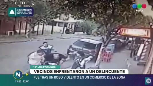 VIDEO: vecinos redujeron a golpes a un motochorro