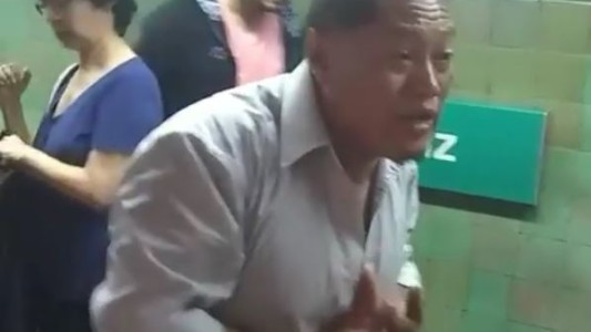 Buenos Aires: golpeó a una mujer en el subte y los pasajeros casi lo linchan