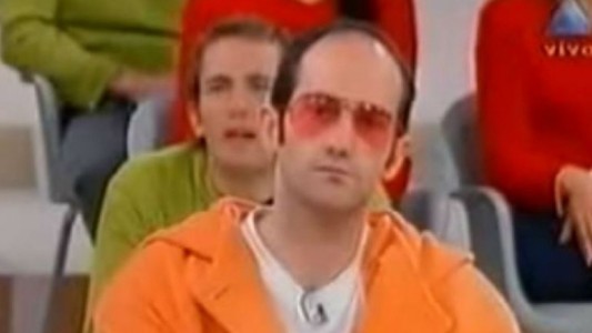 Guido Süller anunció en Twitter la muerte del "Larva"