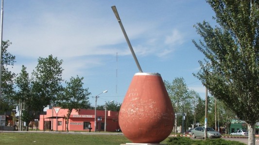 La Pampa: dos chicas de 14 y 15 años denunciaron que fueron violadas por cuatro futbolistas