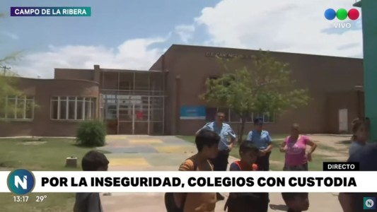 Por la inseguridad, policías custodian más de 140 colegios