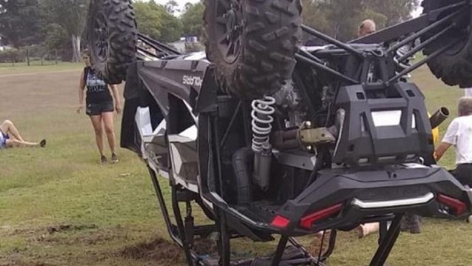 Una mujer murió tras vuelco de un arenero UTV en Villa del Dique