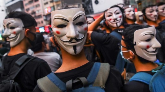 Protestas en Hong Kong: la Justicia autoriza el uso de máscaras