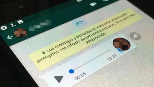 Detuvieron a un docente que le proponía sexo a sus alumnos por Whastapp