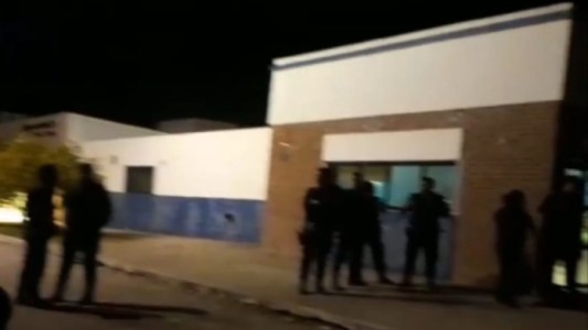 Buenos Aires: finalizó sin heridos ni prófugos un motín en la comisaría de Spegazzini