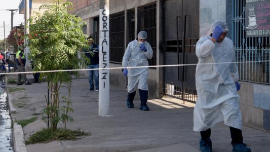 Femicidio en Tucumán: asesinó con un machete a su ex pareja e hirió a otras tres mujeres