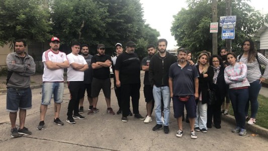 Buenos Aires: hay 10 trabajadores demorados tras el desalojo de Kimberly Clark en Bernal