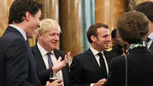 VIDEO: el momento en el que cuatro líderes de la OTAN se ríen de Donald Trump