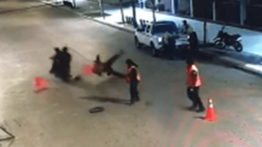 Atropelló a un policía en un control de tránsito, se fugó y lo detuvieron