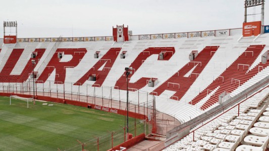 Violación en manada: Huracán suspendió a los jugadores acusados
