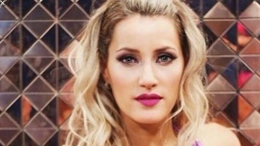 El topless de Mica Viciconte desde las sierras cordobesas: "La libertad es el oxígeno del alma"