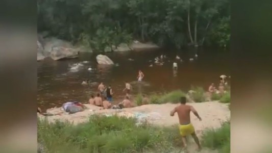 VIDEO: guardavidas rescataron a un abuelo y a su nieto en el Fantasio