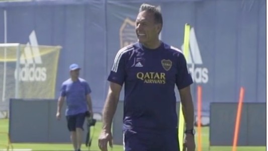 Boca se diferencia de River y pide postergar el reinicio de la Superliga: "desventaja deportiva"