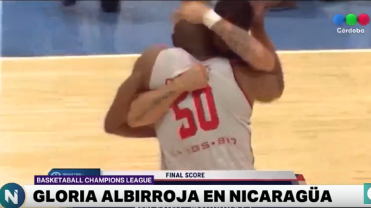 Festejo de Instituto por su pase a semifinales