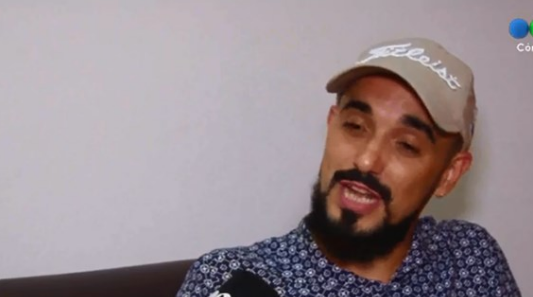 FOTO: La tierna postal que compartió Abel Pintos, comprueba que está "loco" de amor