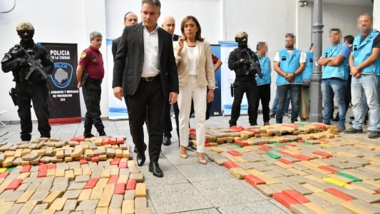 Incautaron más de una tonelada de marihuana que se iba a comercializar en la Villa 21-24