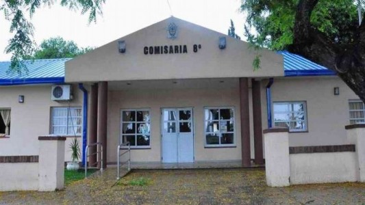 Insólito: le robaron la moto a un policía dentro de una comisaría