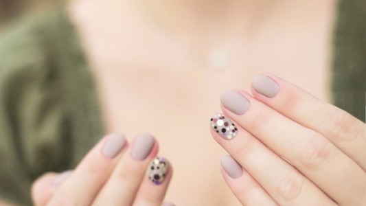 ANMAT prohibió la venta de un cosmético que solo se consigue por la web