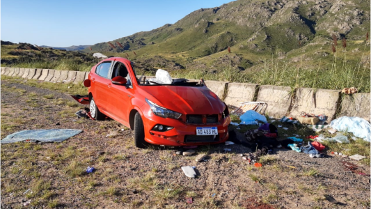 GALERÍA DE IMÁGENES: trágico accidente con 5 muertos en Camino de Altas Cumbres