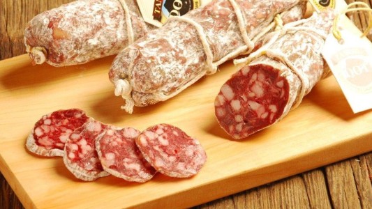 Tandil busca hacer un salame más alto que la Estatua de la Libertad