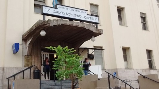 Condena tras 18 años: indemnizarán a una paciente a la que le perforaron el esofágo en el hospital Udaondo