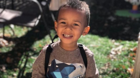 Un nene de 4 años murió por una gripe: su madre no le dio medicamentos aconsejada por un grupo antivacunas