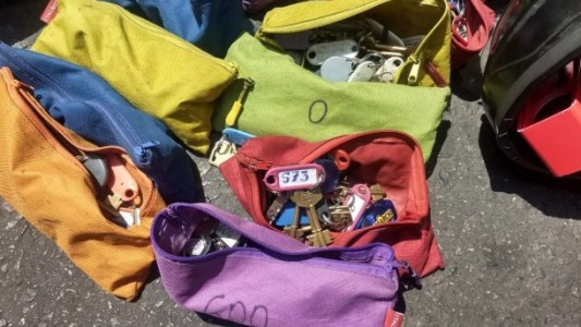 Rosario: detuvieron a dos hombres que tenían 600 llaves y direcciones de domicilios particulares