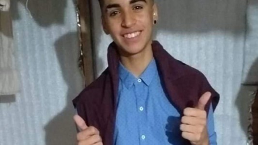Asesinato en la puerta de una fiesta de 15: se entregó un adolescente de 16 años