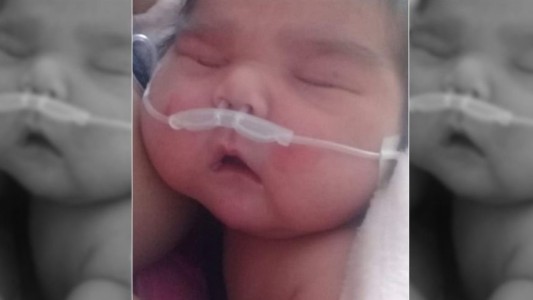 Nació un súper bebé de casi 6 kilos en San Juan