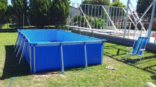 Maniobras de RCP le salvaron la vida a su hijo que había caído a una pileta