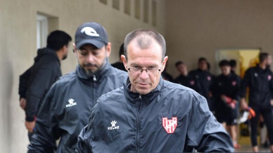 Instituto perdió y se quedó sin técnico