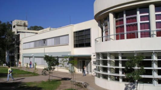 Investigan posible caso de coronavirus en la UNC: cerraron la facultad de Ciencias Químicas