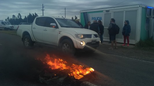 Coronavirus: piquete en la entrada de Claromecó para evitar que ingresen turistas