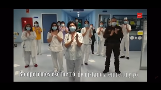 VIDEO: la canción viral de la española Lucía Gil que conmueve al mundo durante la cuarentena