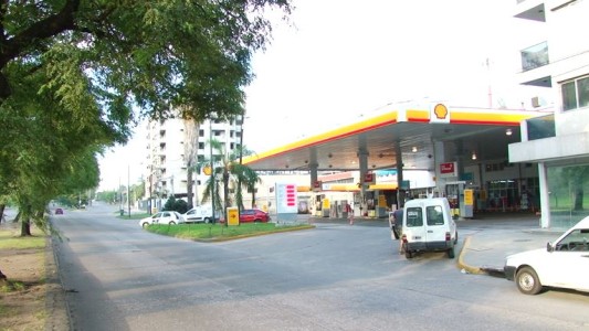 Robo piraña en una estación de servicios: se llevaron hasta una silla de ruedas