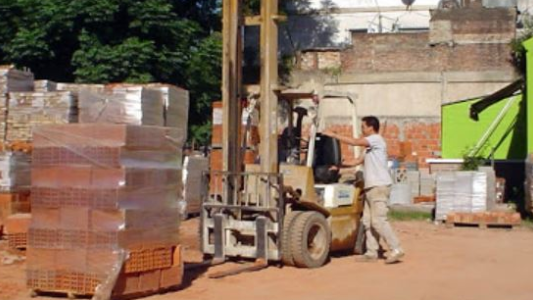 Corralones, carpinterías y comercio exterior, entre las nuevas actividades fuera de cuarentena