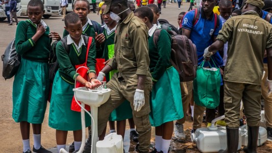 En Ruanda, los ministros donan su sueldo por el coronavirus