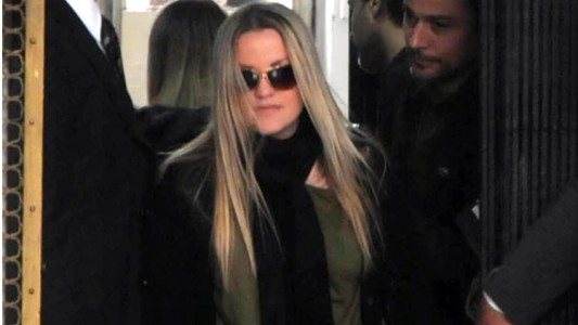 Trasladan a Bahía Blanca al preso que usó su celular para amenazar a Carolina Píparo