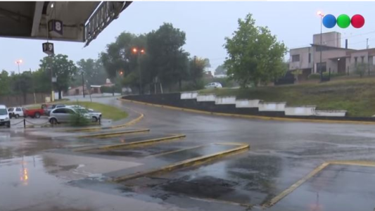 Rige el paro por tiempo indeterminado en colectivos interurbanos y urbanos del interior provincial