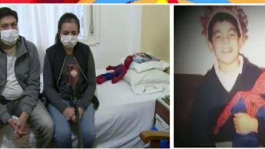 La historia del muñeco de Spiderman de Fernando Baéz Sosa que aún conservan sus padres