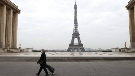 Coronavirus: París entregará gratis barbijos homologados y lavables a todos sus ciudadanos