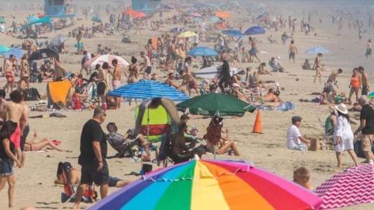 Coronavirus en Estados Unidos: rompen la cuarentena en las playas de California