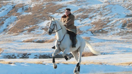 Corea del Norte difunde un mensaje de Kim Jong-un que sigue sin aparecer en público