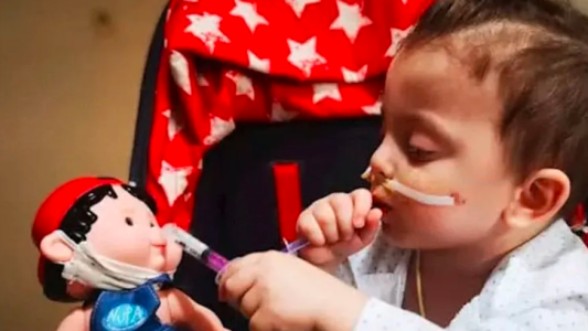 Dieron de alta a un nene de 3 años tras el trasplante de seis órganos