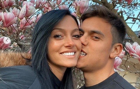 Oriana Sabatini y Paulo Dybala festejan que están curados de Covid-19 bailando en Tik Tok
