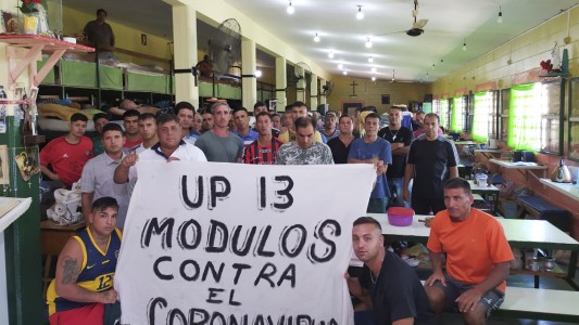 Juez de Casación bonaerense: "Si se contagian 50 mil presos, explota el sistema sanitario"