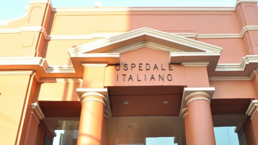 Hospital Italiano: 17 infectados entre pacientes y personal médico