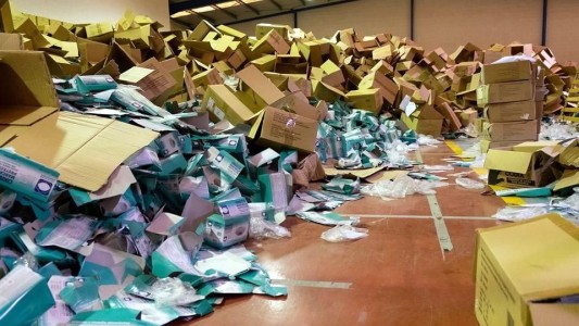 Roban en España cargamento de mascarillas destinadas a Francia