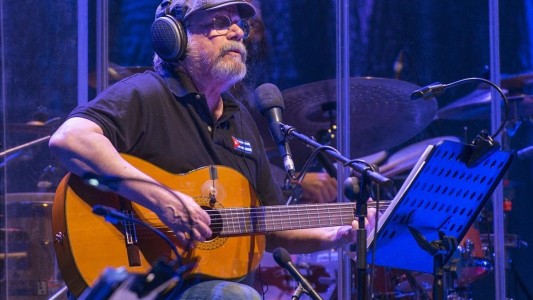 Silvio Rodríguez lanzará un nuevo disco dedicado a Marcos Mundstock y Luis Aute